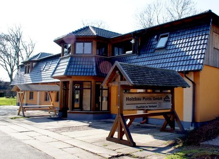 Holzbau Potts Gebäude